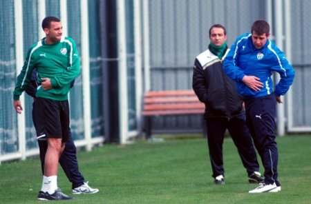 Bursaspor'un sakatları fizyoterapist eşliğinde çalıştı