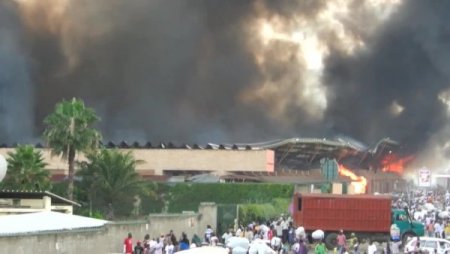 Burundi’de pazar yangını: 2 bin mağaza kül oldu