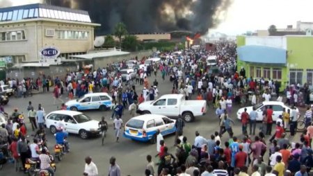 Burundi’de pazar yangını: 2 bin mağaza kül oldu