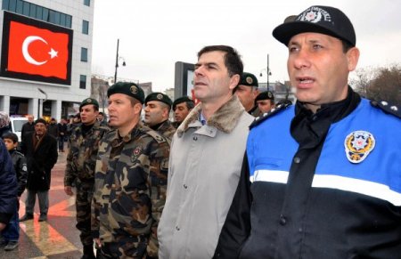 Bütün Şehir Aynı Anda İstiklal Marşı’nı Okudu