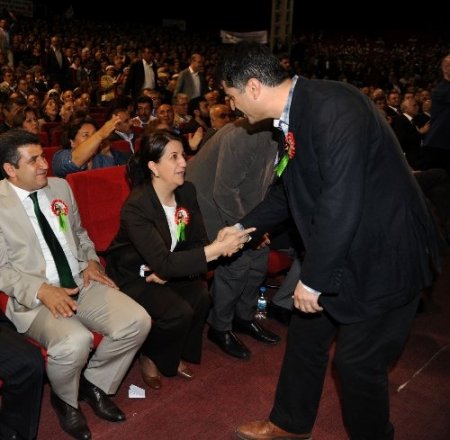 Büyük Alevi Kurultayı 'Çözüm Süreci' başlığı ile toplandı