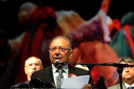 Büyük Alevi Kurultayı 'Çözüm Süreci' başlığı ile toplandı