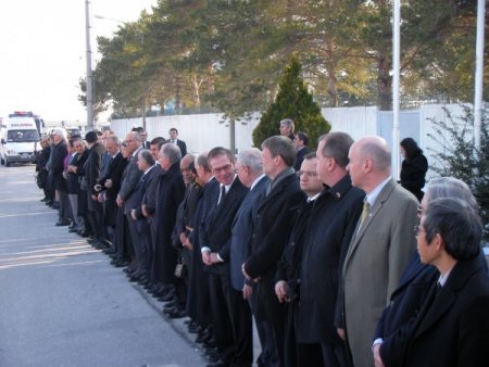 Büyükelçi Jassal'ın Cenazesini Ülkesine Bakan Davutoğlu Uğurladı