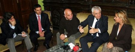 Büyükelçi Levy: Protestolara Takılıp Kalacak Durumda Değilim