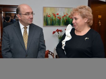 Büyükelçi öğretmenler için resepsiyon verdi