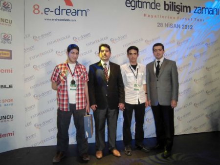 Büyükkoyuncu Bilim Olimpiyatlarında Altınları Topladı