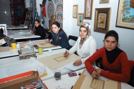 Büyükşehir Belediyesi sanat kurs kayıtları devam ediyor