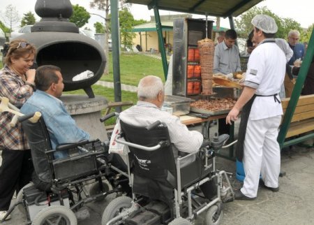 Büyükşehirden Engellilere Moral Pikniği