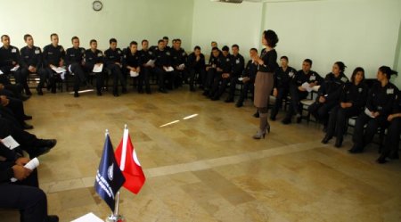 Büyükşehirden polis adaylarına evlilik eğitimi