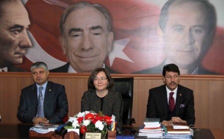 Büyükşehirlere değil Türkiye'nin eyaletlere ayrılmasına karşıyız