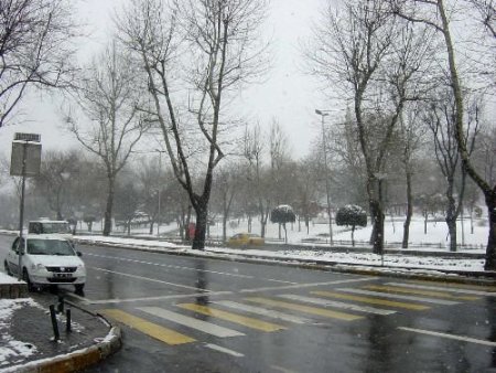 Buz Sensörü İstanbul Trafiğini Rahatlatıyor