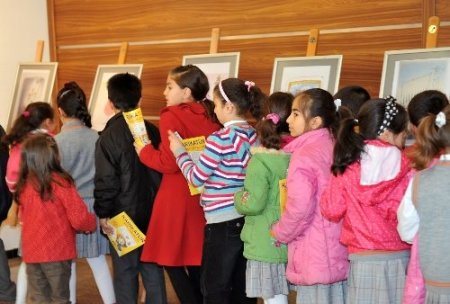 BYEGM, karikatür sergisine ev sahipliği yaptı