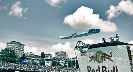 Caddebostan'dan denize süzüldüler