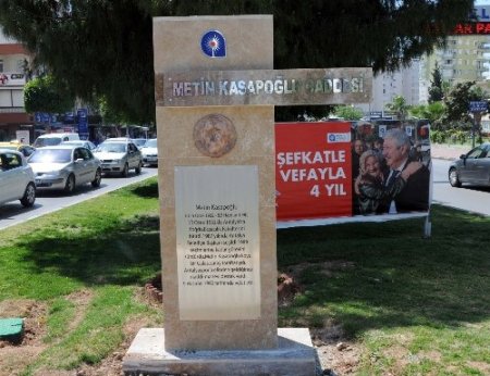 Caddelerde yaşatılan isimler vatandaşa tanıtılacak