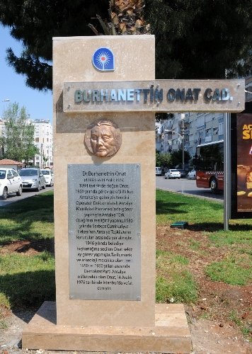 Caddelerde yaşatılan isimler vatandaşa tanıtılacak