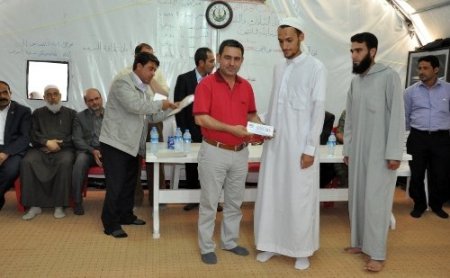 Çadır kentteki Suriyeliler Kur'ân–ı Kerîm'i güzel okumak için yarıştı