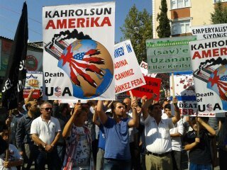 Caferilerden ‘film’ protestosu (2)