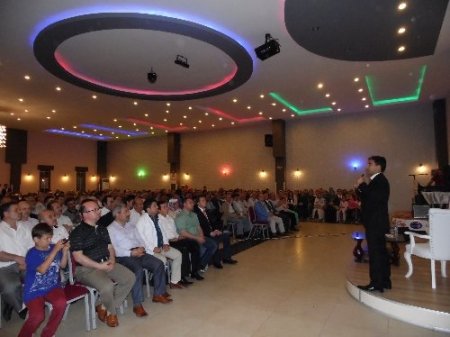 Çağdaş seyyah Saim Orhan gezi notlarını Bafralılarla paylaştı