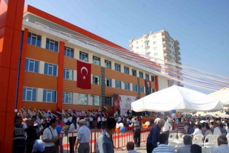 Çağlayan: Olimpiyatlardaki Dünya Çocuklarını Görünce Ülkem Adına Gurur Duydum