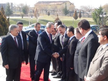 Çağlayan: Suriye’yi, Ekonomik Anlamda Sıkıntılı Günler Bekliyor