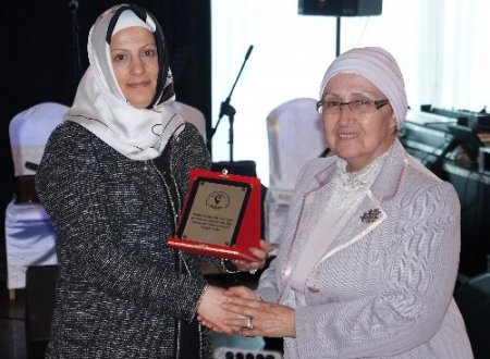 Çağlayanlı kadınlar, Anneler Günü'nü gecikmeli kutladı