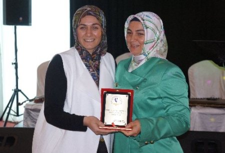 Çağlayanlı kadınlar, Anneler Günü'nü gecikmeli kutladı