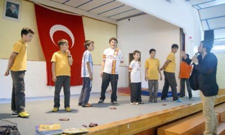 Çağrı Koleji öğrencileri yazar olmanın yöntemlerini öğrendi