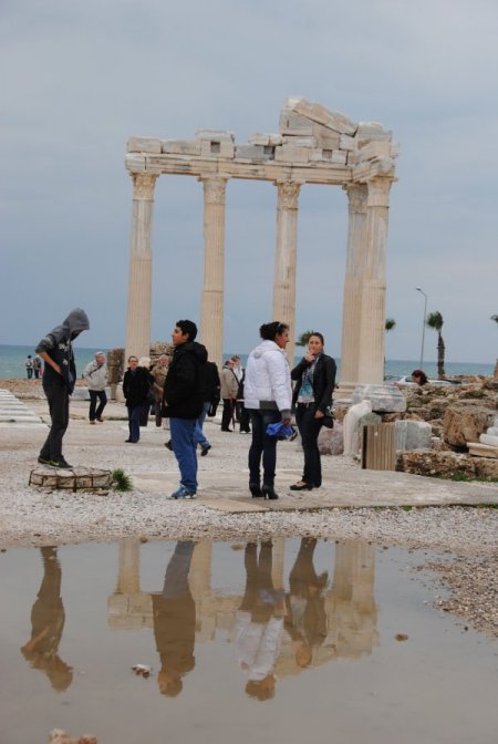 Çakmak: Valiliğin, eserlerin korunmasına yönelik çalışmasını takdir ediyoruz