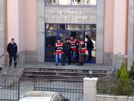 Çaldığı Cep Telefonunu Satınca Yakalandı