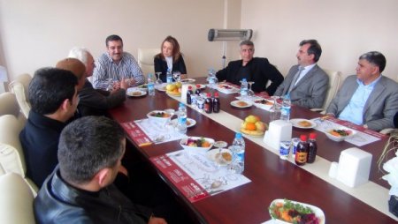 Çalık ile Tüfenkçi, Hatunsuyu'nda vatandaşlarla buluştu