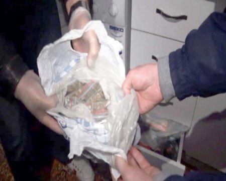 Cami avlusunda bile uyuşturucu satan şebekeye operasyon: 75 gözaltı