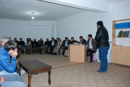 Camideki Kur'an dersleri yoğun ilgi görüyor