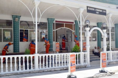 Camiler Ramazan’a Hazırlanıyor