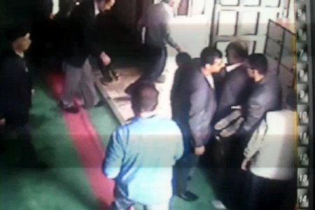 Camilerden yapılan yankesicilik güvenlik kameralarında (Özel)