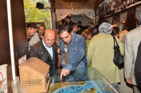 Çanakkale 1915 Gezici TIR Müzesi ziyaretçi akınına uğruyor