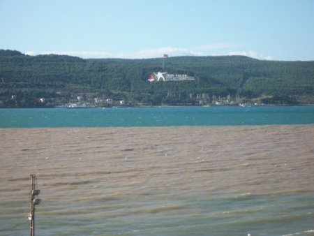 Çanakkale Boğazı iki renk oldu