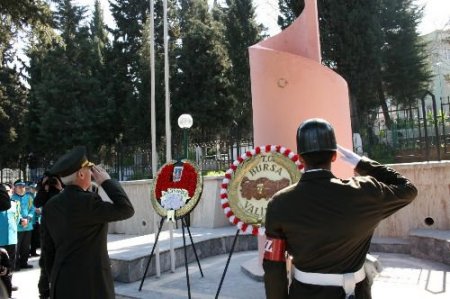 Çanakkale Deniz Zaferi Kutlandı