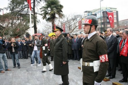 'Çanakkale Deniz Zaferi Ve Şehitleri' Anılıyor