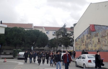 Çanakkale FEM Dershaneleri YGS denemesi yaptı