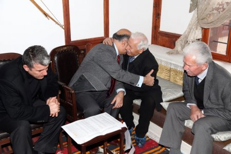 Çanakkale şehidi amcalarının mezarını 96 yıl sonra buldular