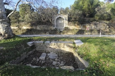 Çanakkale şehitlerinin hatıralarını taşıyan mermerler korumaya alındı