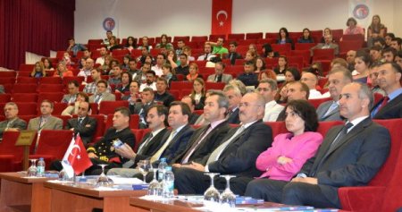 Çanakkale’de 4. Deniz Kaplumbağaları Sempozyumu başladı
