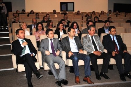 Çanakkale'de dış ticaret eğitimi düzenledi