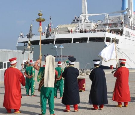 Çanakkale'de İngiliz Turistlere Mehterli Karşılama Yapıldı