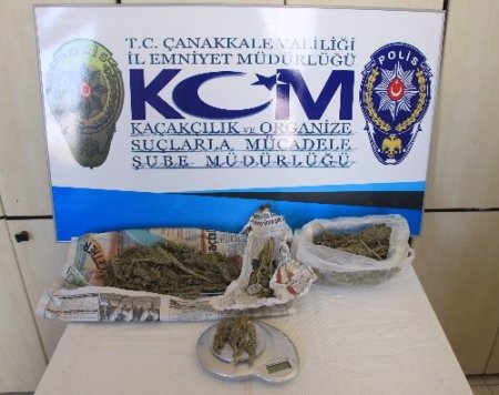 Çanakkale'de uyuşturucu ve kaçak sigara ele geçirildi