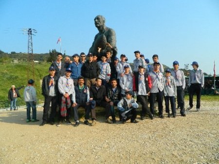 Çanakkale'den dönen izcilerden Başkan Özgan’a teşekkür ziyareti