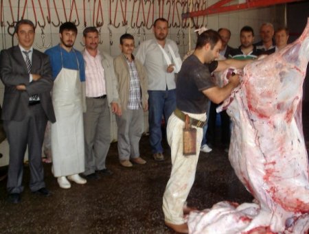 Çan'da 38 kişi kurban kesim kursunu bitirdi