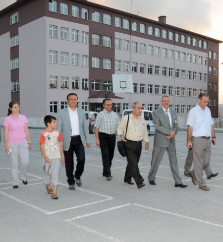 Canik Belediyesi, eğitimle ilgili fedakarlıktan kaçınmıyor