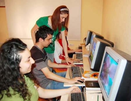 Canik Belediyesi, Gençlere Ücretsiz Meslek Öğretiyor