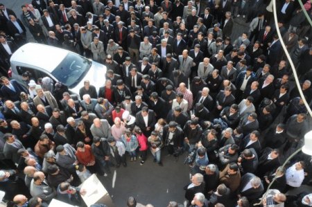 Canlı Bombanın Üzerine Atlayan Annenin Adı Ölümsüzleştirildi